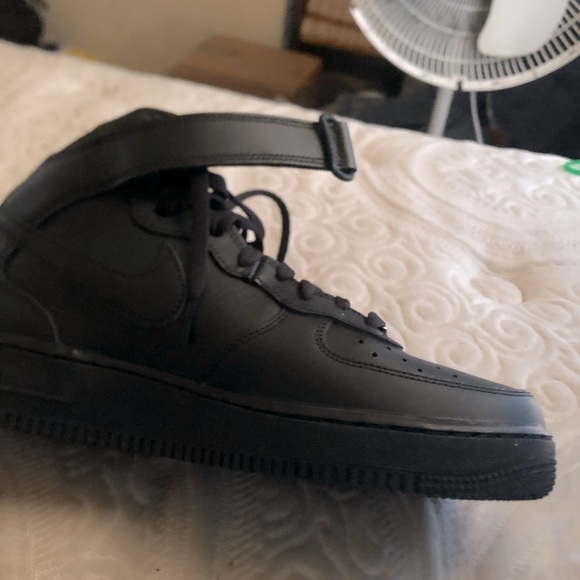 Black Air Force 1s - Picture 1 of 3